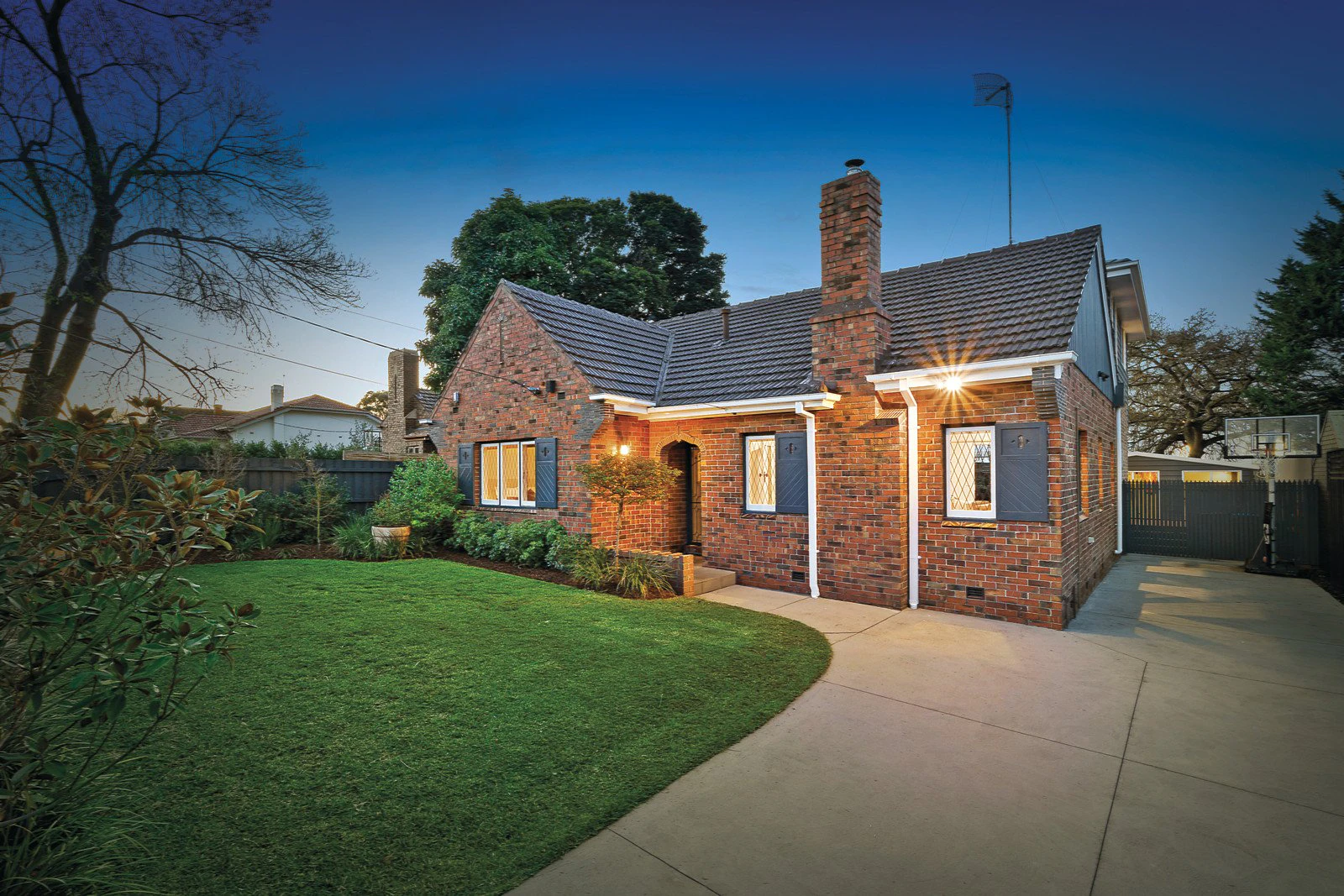 19 Warida Avenue, Malvern East, VIC