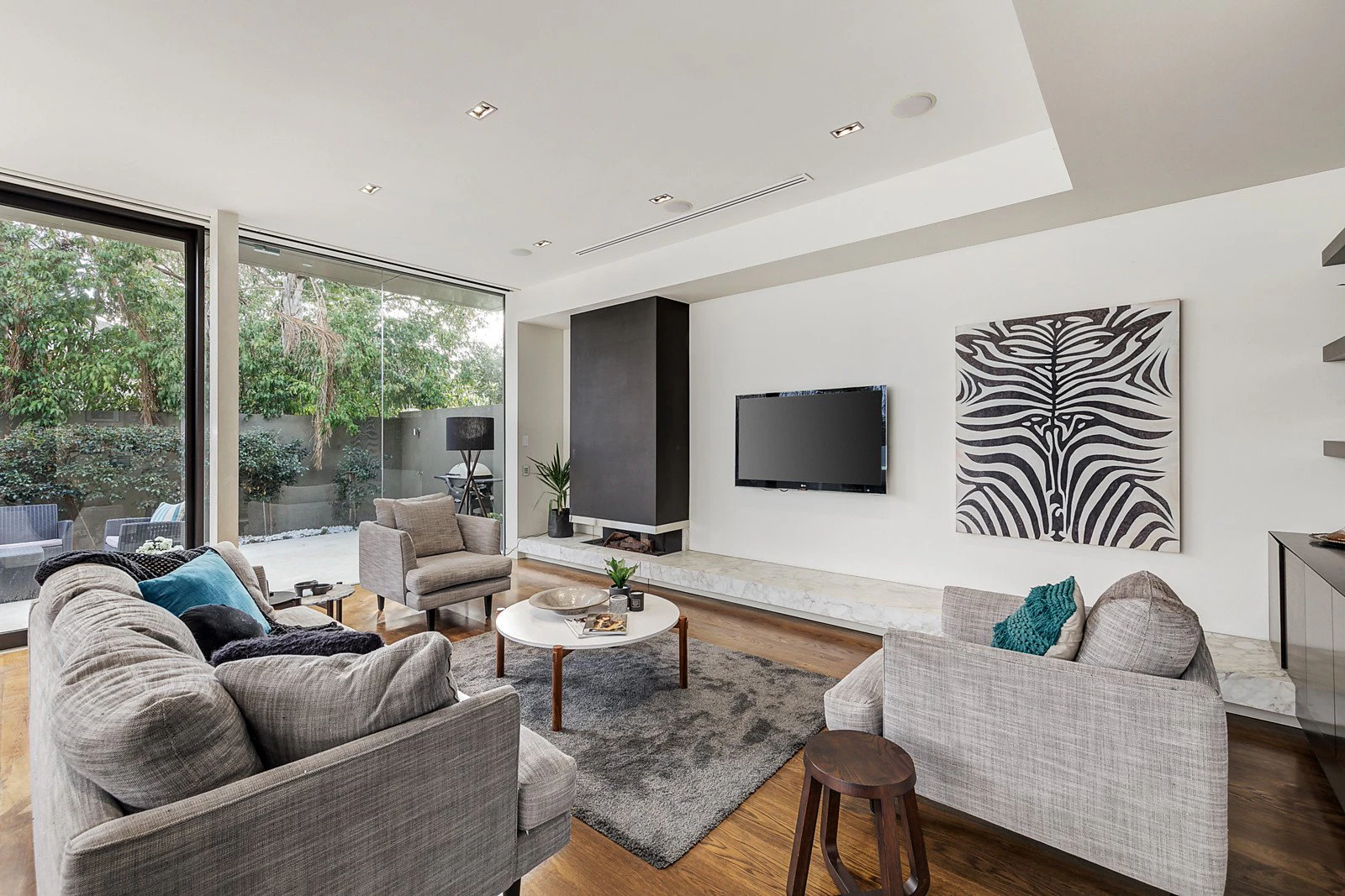 129 Canterbury Road, Toorak, VIC