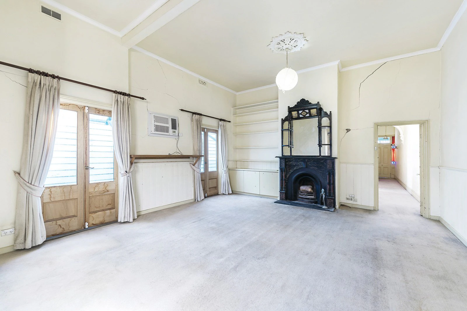 9 Egerton Road, Armadale, VIC