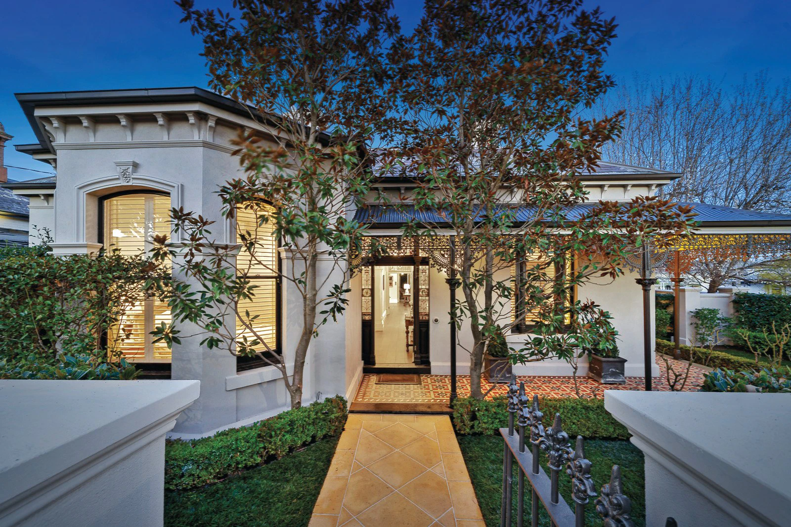 2 Belmont Avenue, Kew, VIC