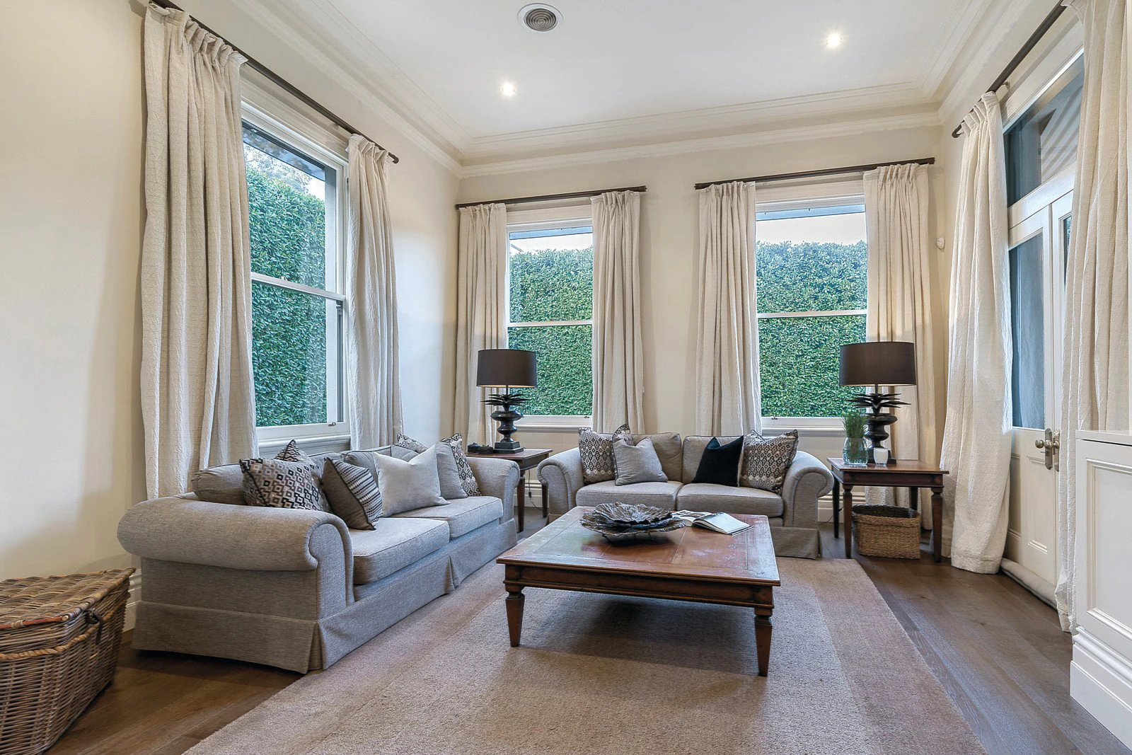 2 Belmont Avenue, Kew, VIC
