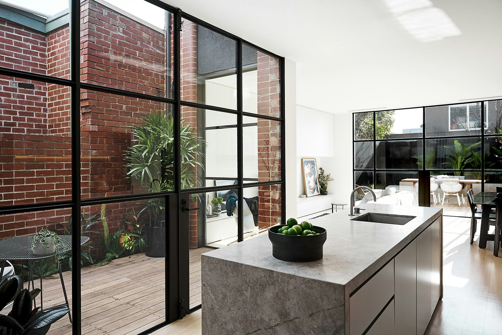 121 Richardson Street, Albert Park, VIC