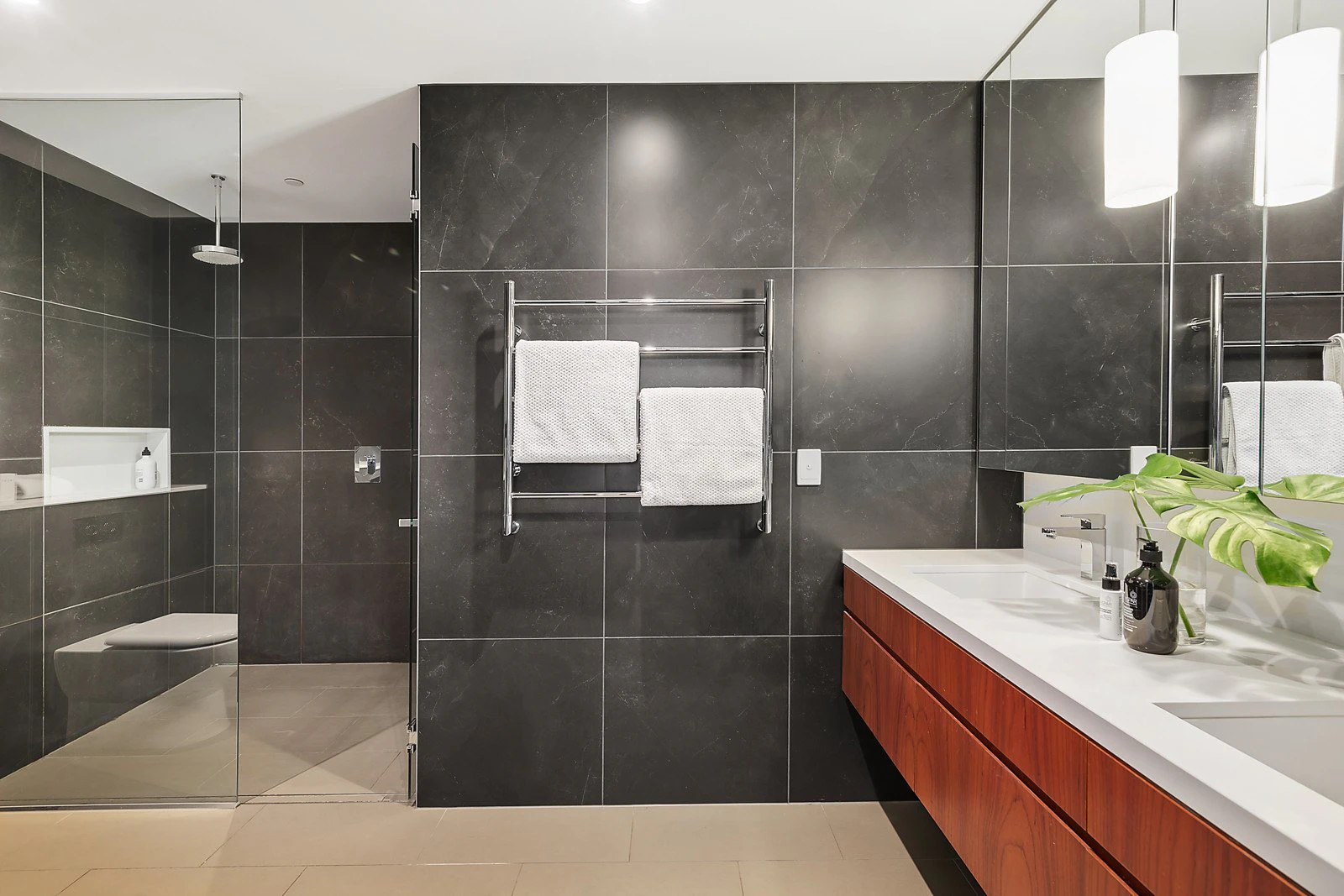 2405/229 Toorak Road, South Yarra, VIC