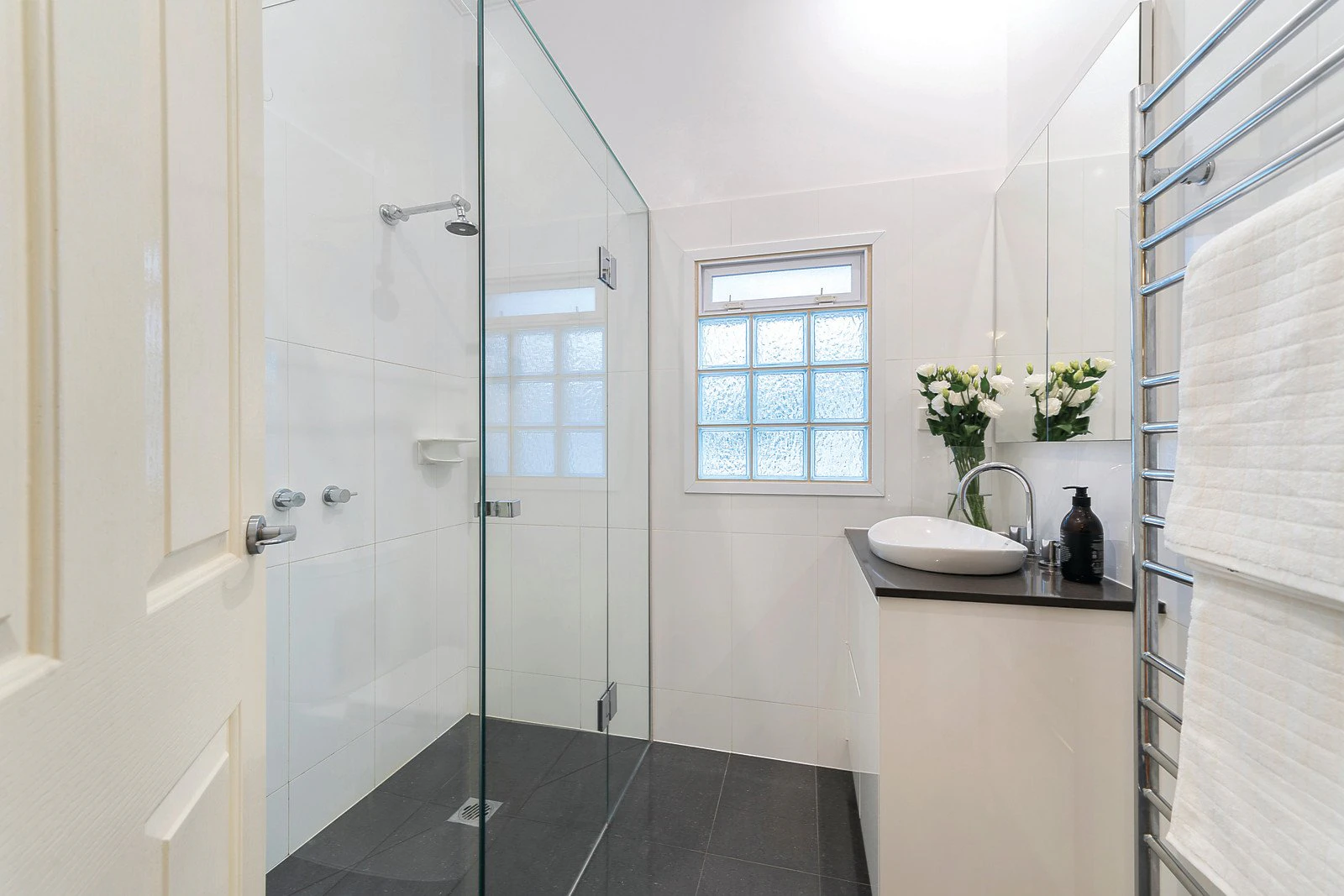 15 Karma Avenue, Malvern East, VIC