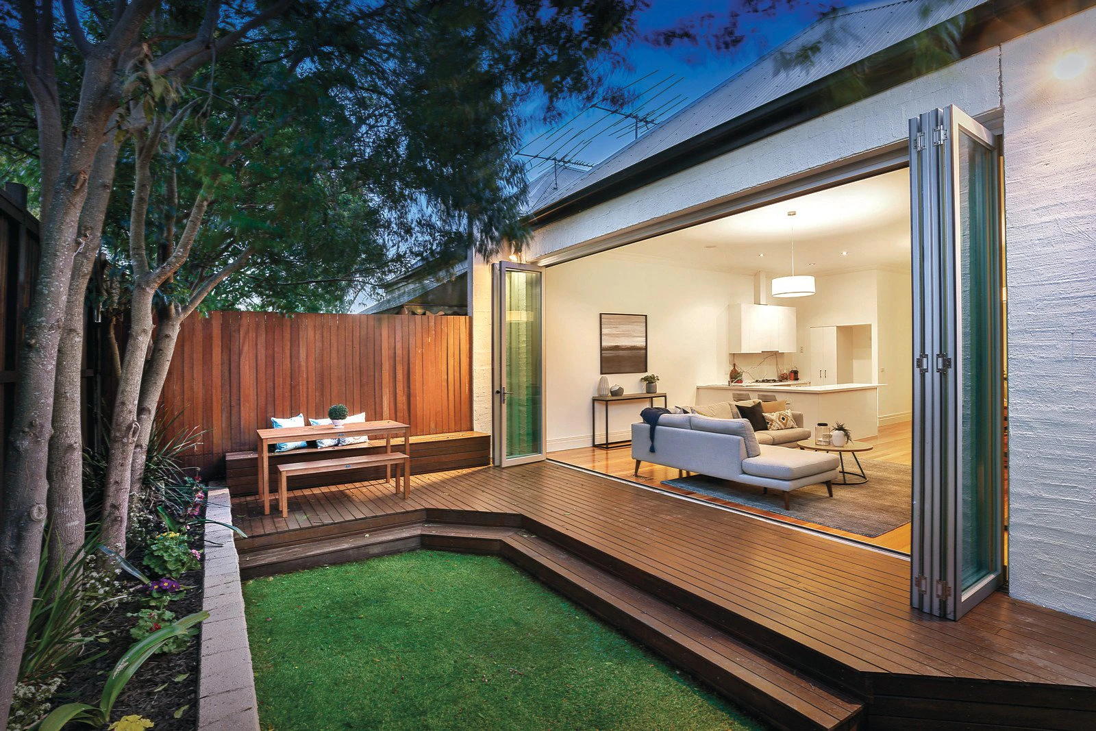 22 Loch Street, Hawthorn East, VIC