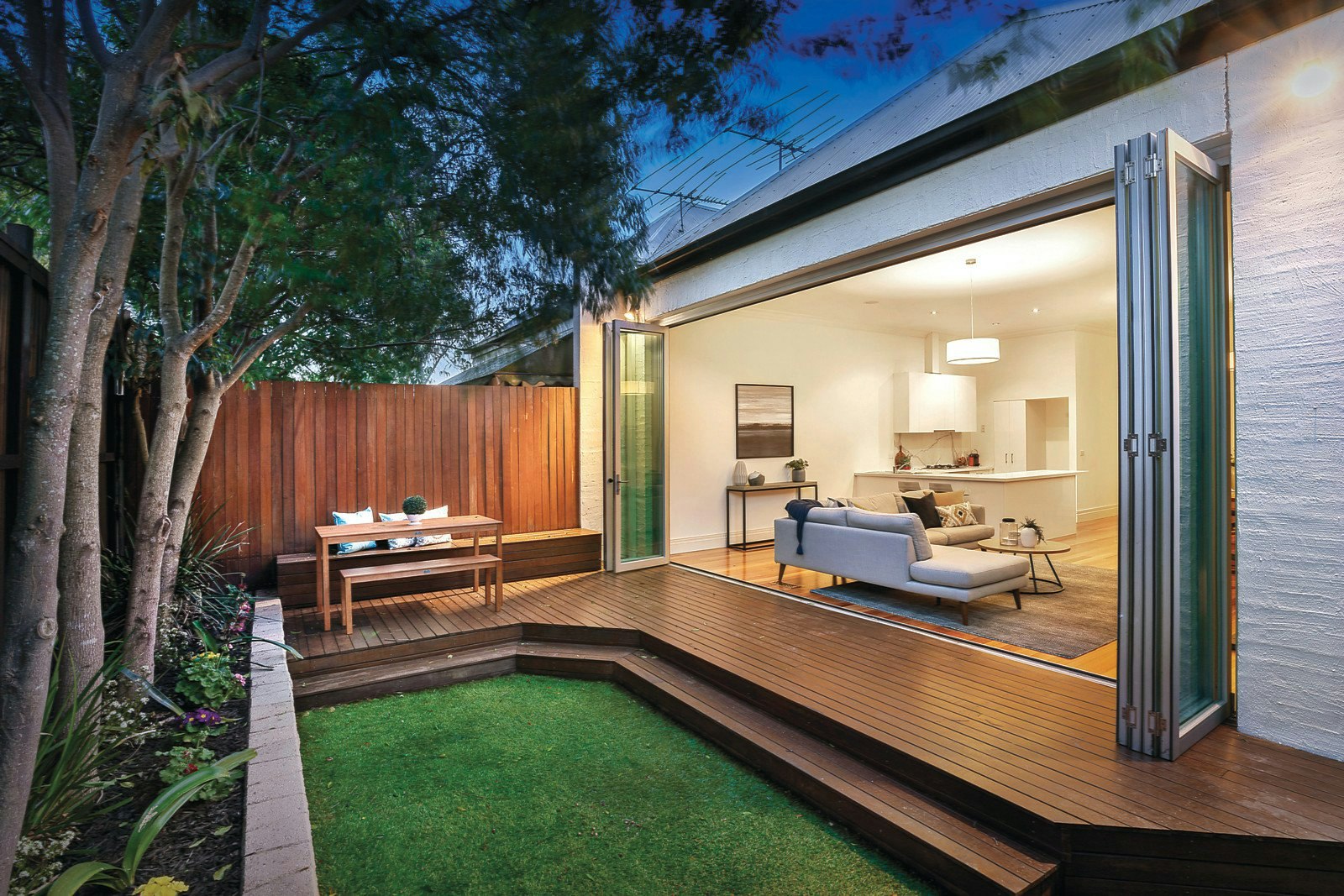 22 Loch Street, Hawthorn East, VIC