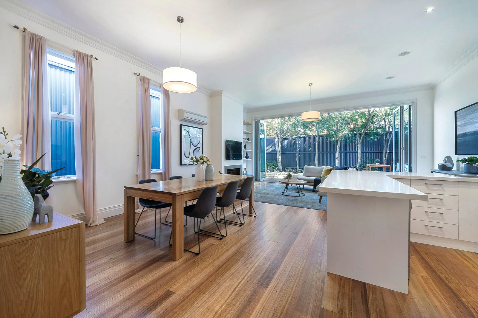 22 Loch Street, Hawthorn East, VIC