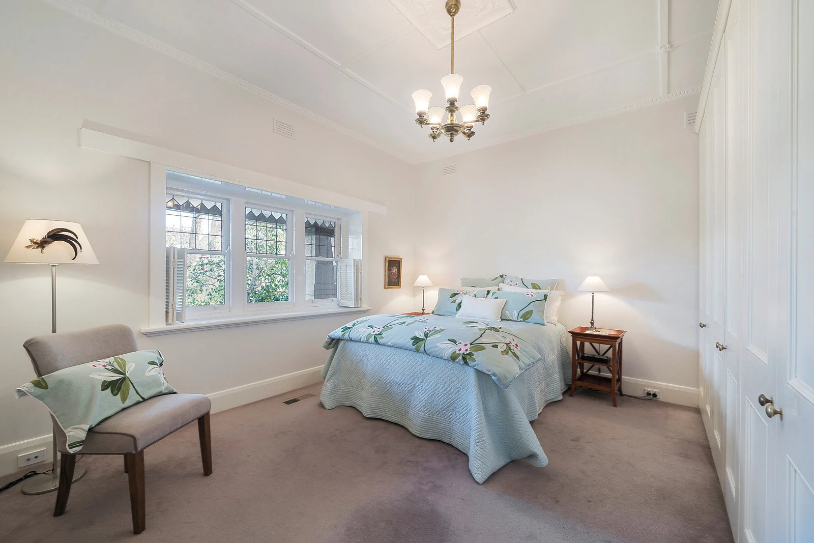 37 Allison Avenue, Glen Iris, VIC