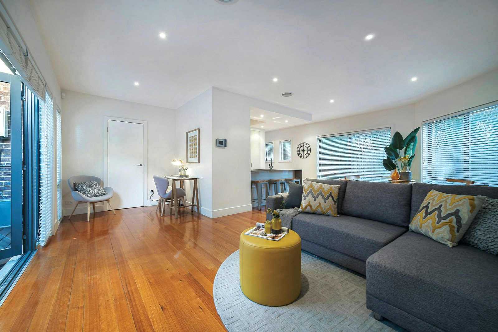 1/3 Bronte Court, Hampton, VIC