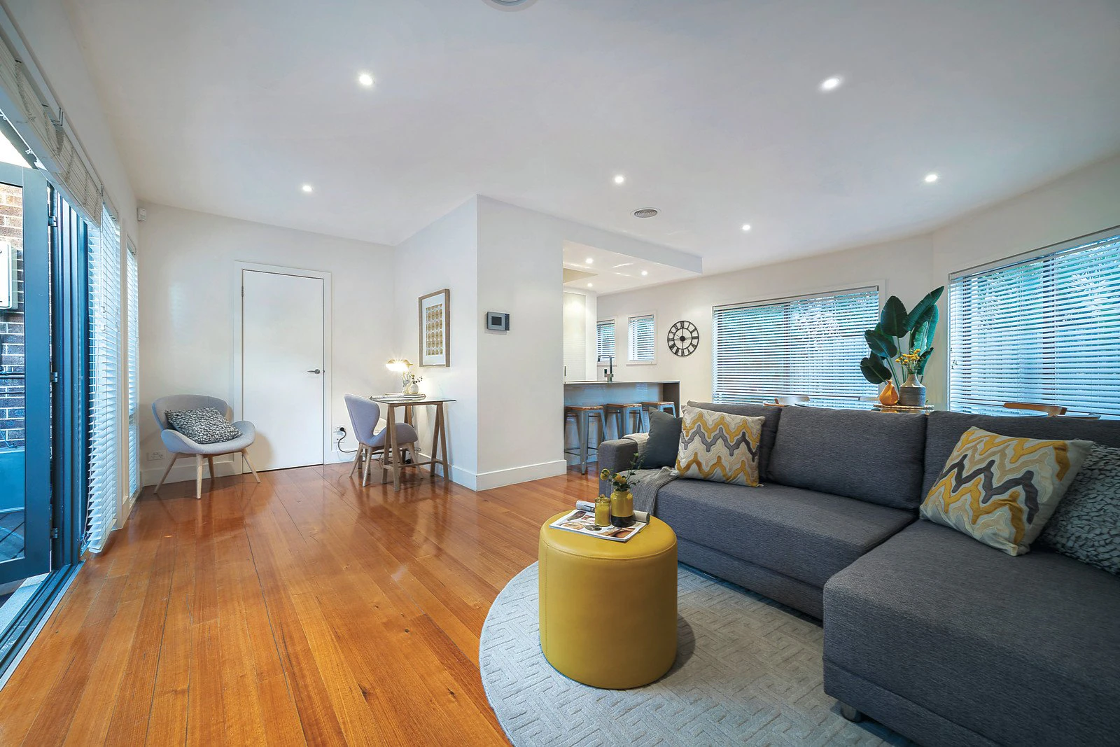 1/3 Bronte Court, Hampton, VIC