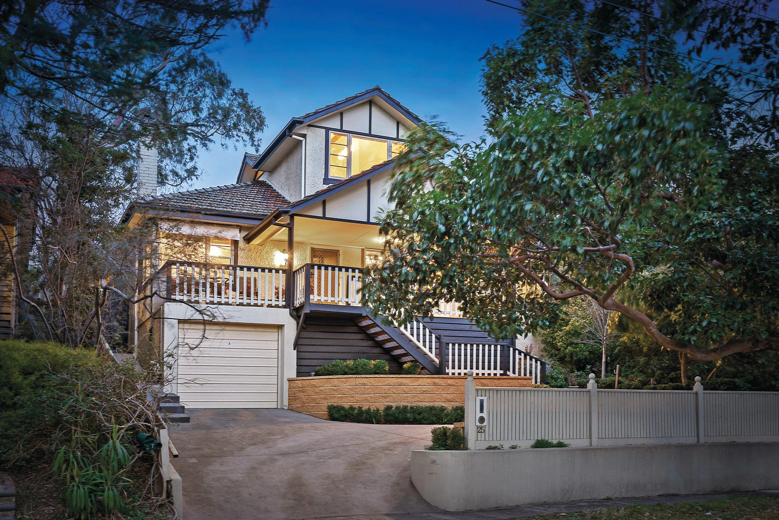 25 Graham Street, Surrey Hills, VIC