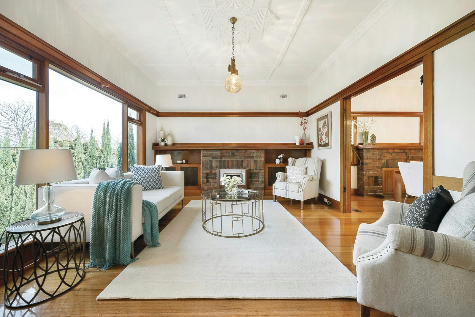 14 Saxby Road, Glen Iris, VIC