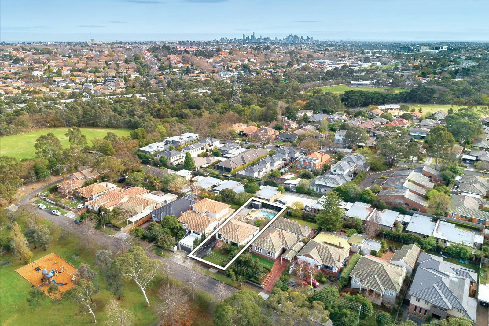 14 Saxby Road, Glen Iris, VIC