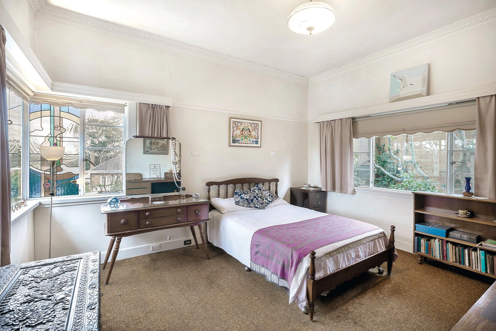 10 Elm Grove, Kew East, VIC