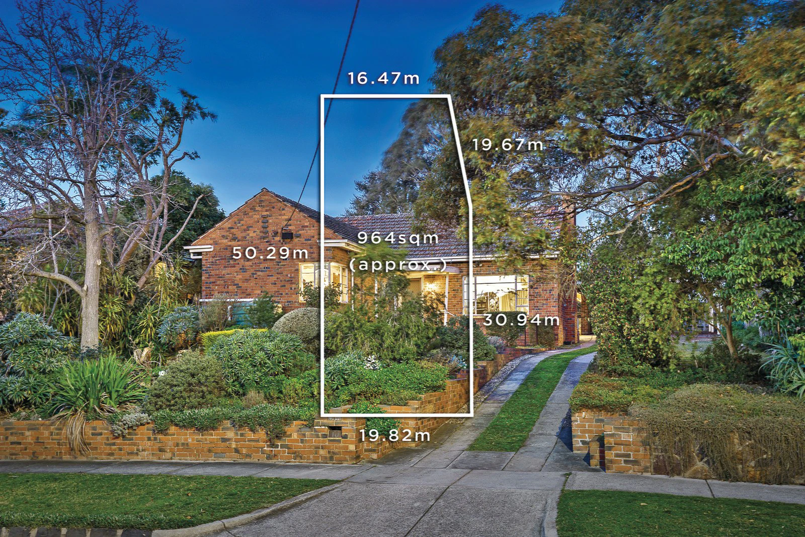 10 Elm Grove, Kew East, VIC