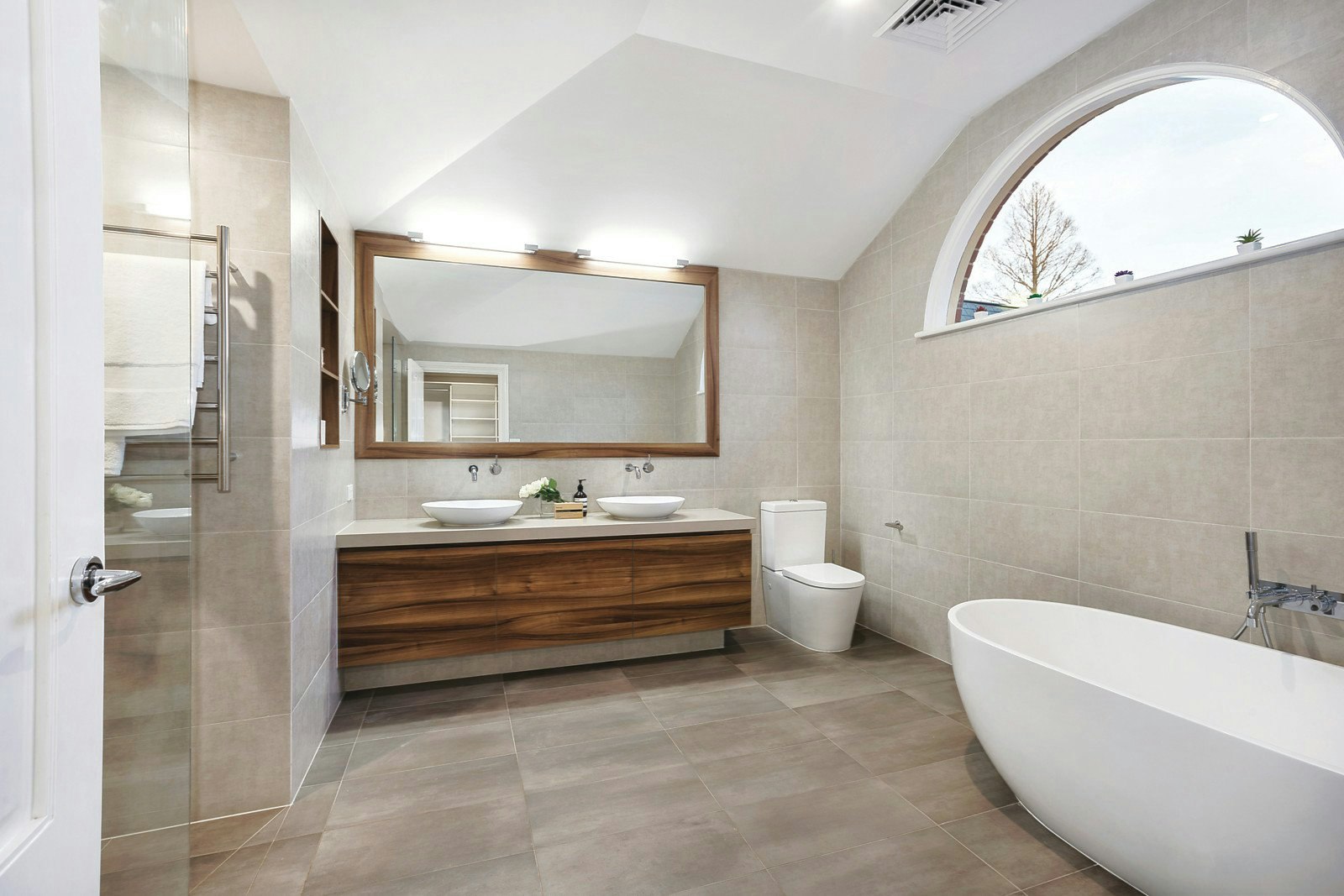 15 Boston Road, Balwyn, VIC