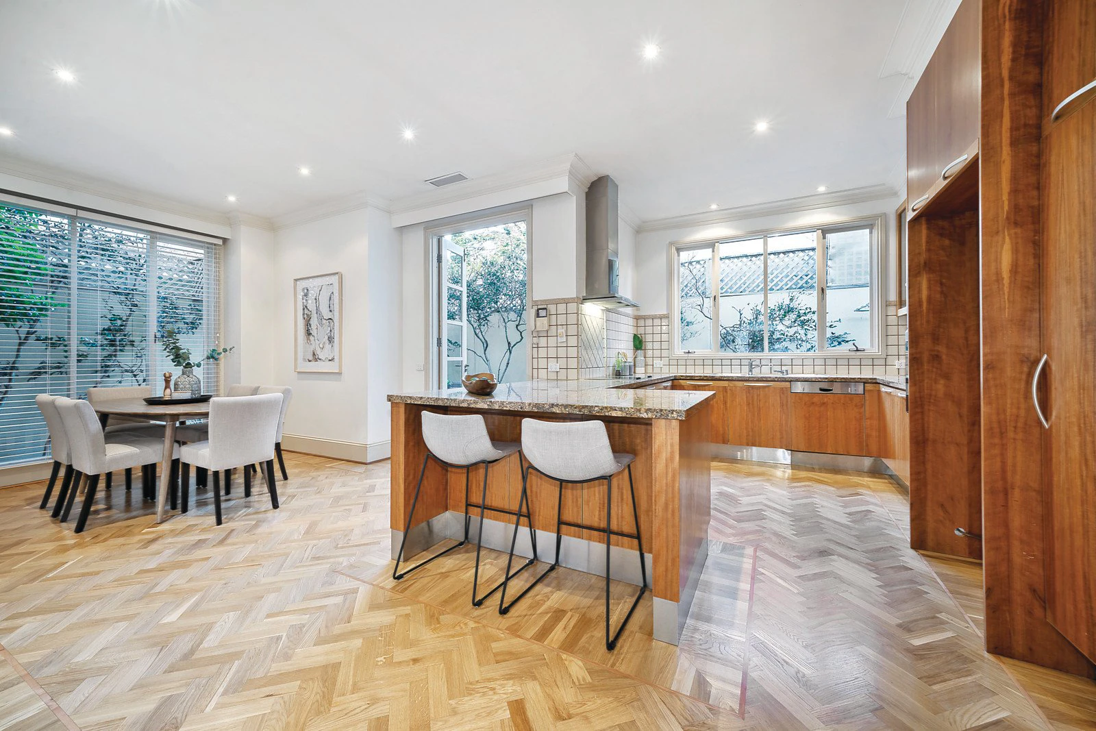 38C Head Street, Brighton, VIC