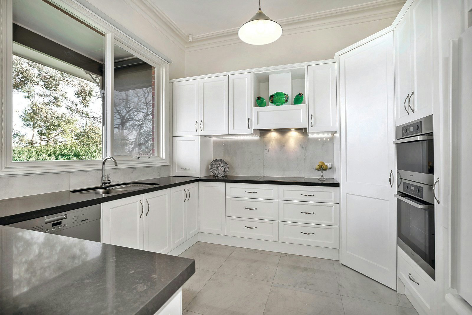 54 Shepherd Street, Surrey Hills, VIC