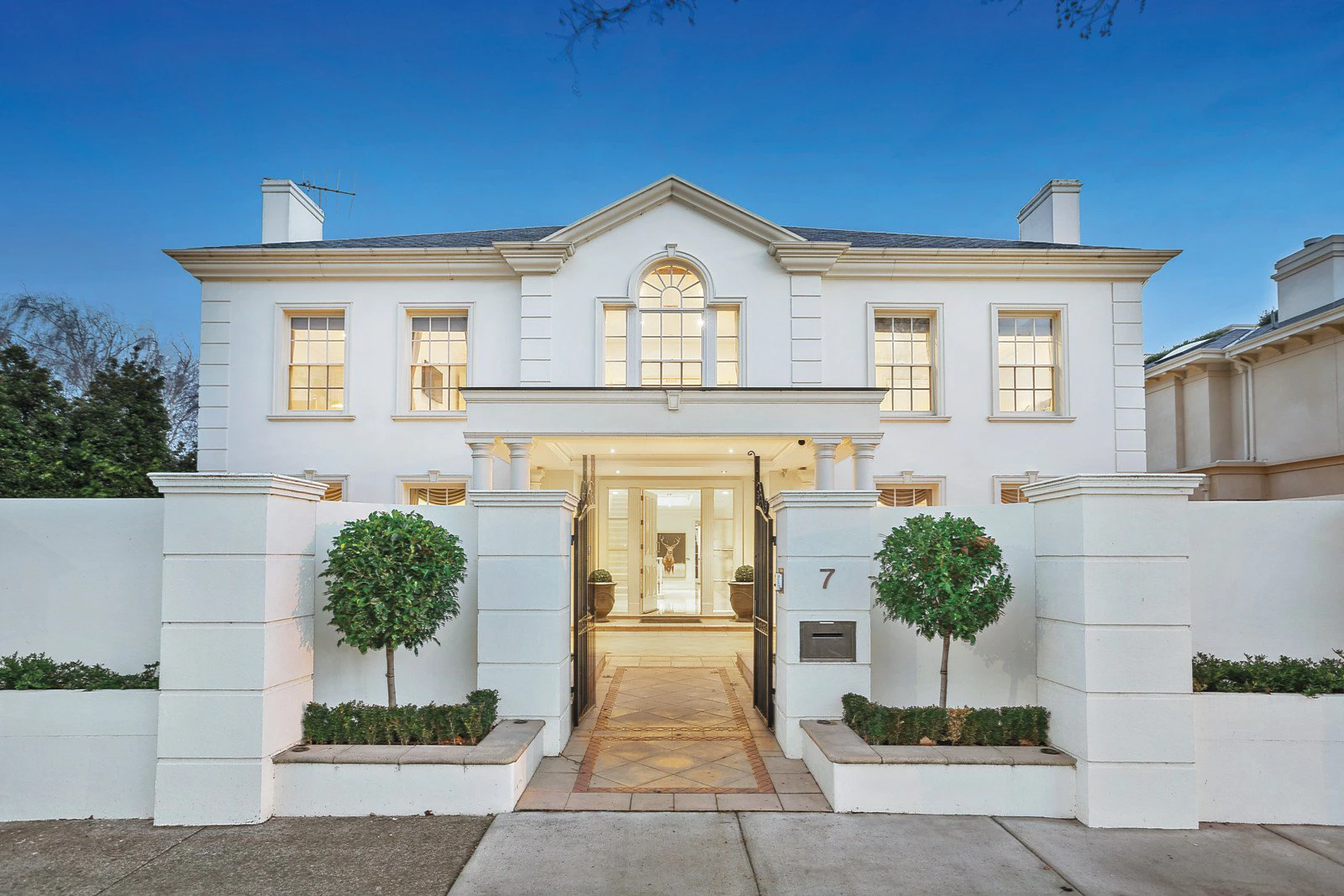 7 Glyndon Avenue, Brighton, VIC