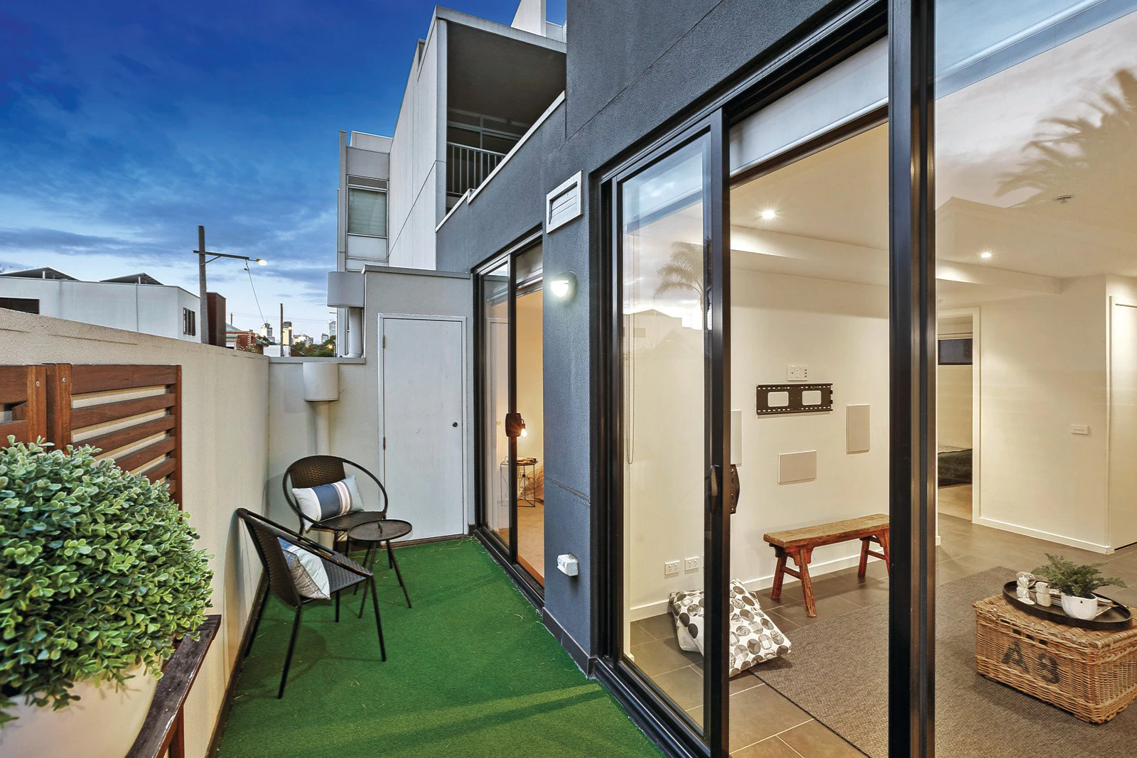 G05/77 Nott Street, Port Melbourne, VIC