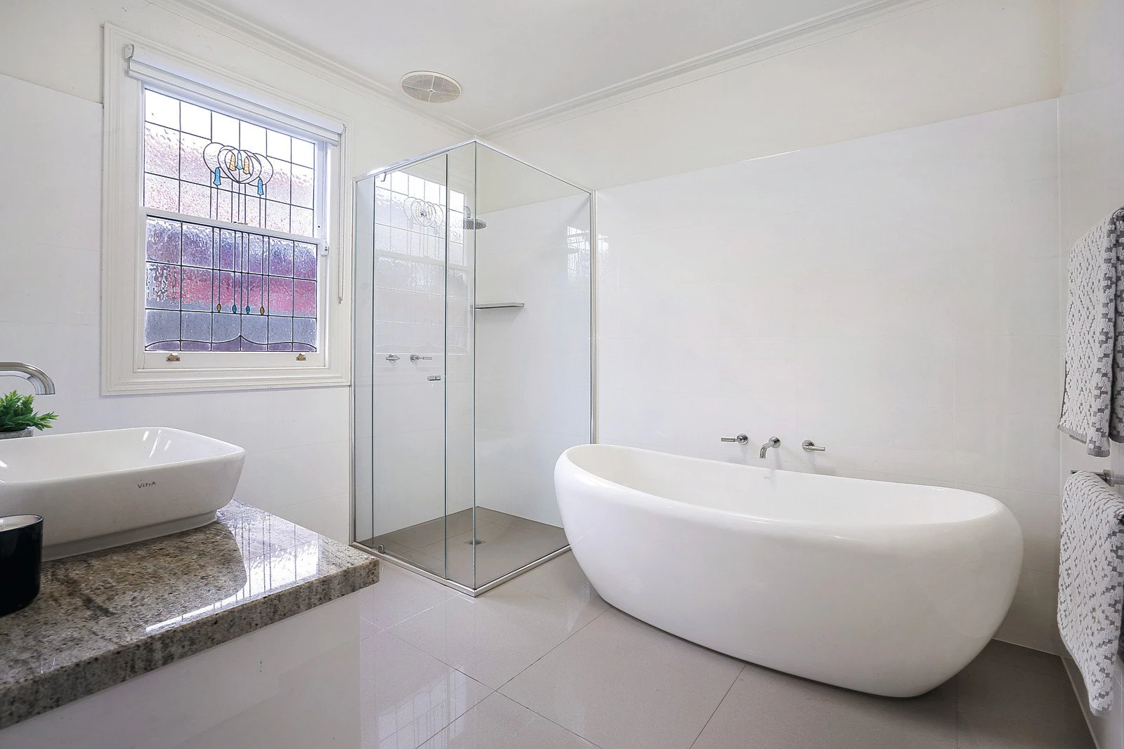 36 Highfield Road, Canterbury, VIC