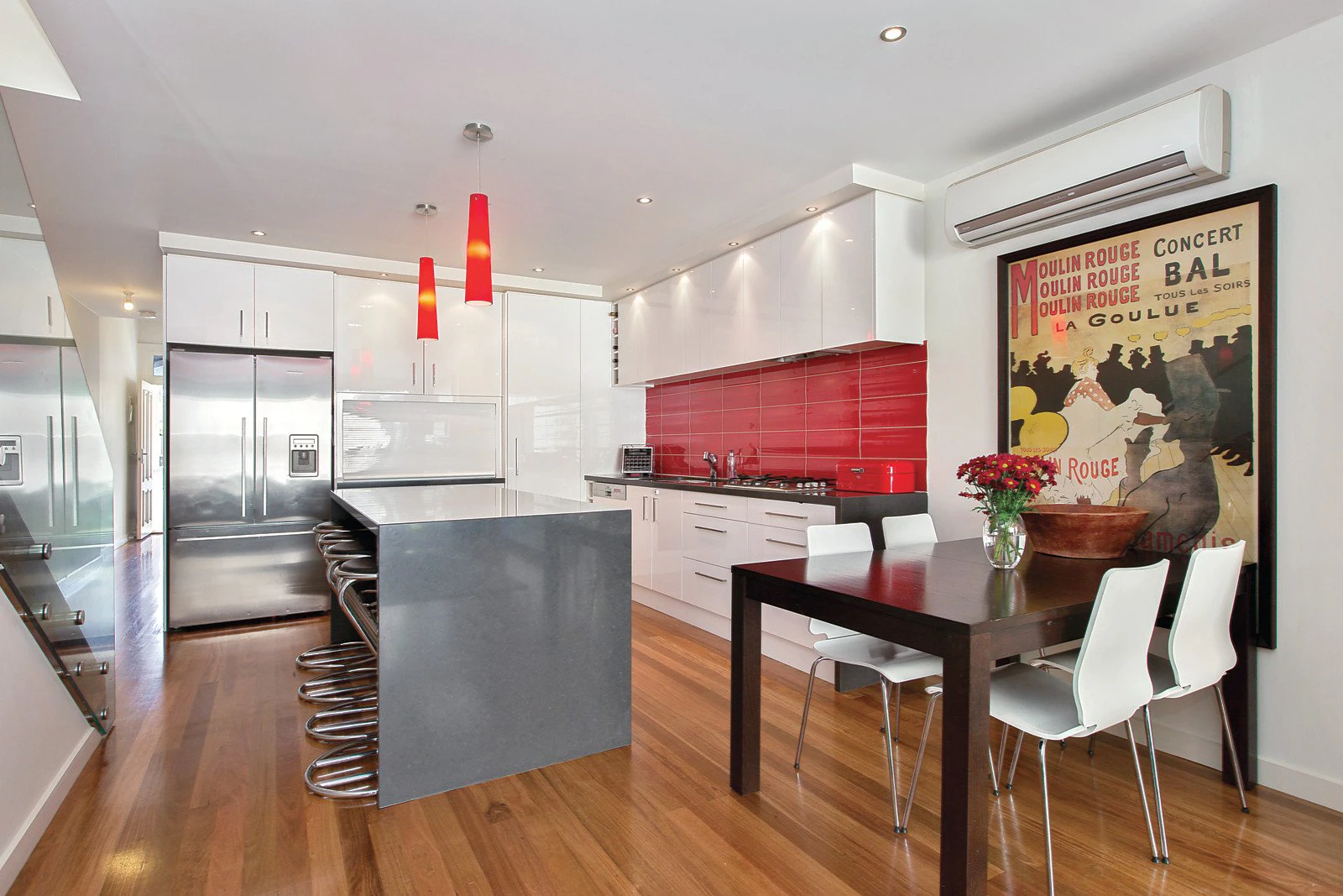 15 Spring Street East, Port Melbourne, VIC