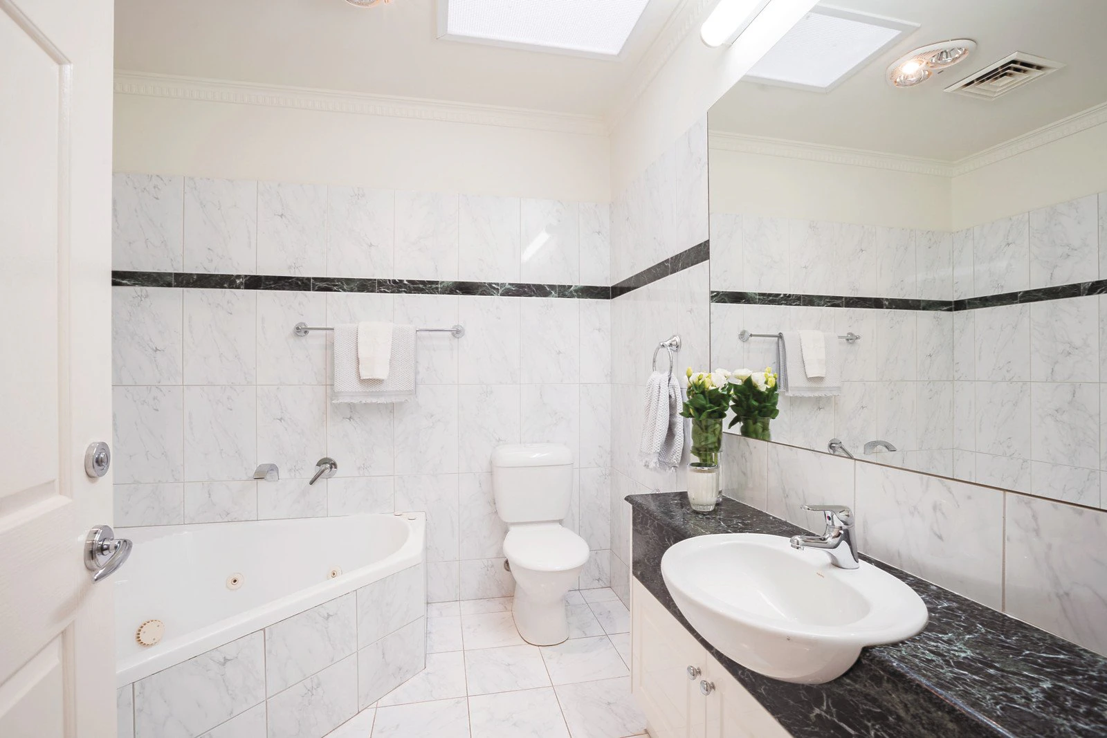 35 Wills Street, Kew, VIC