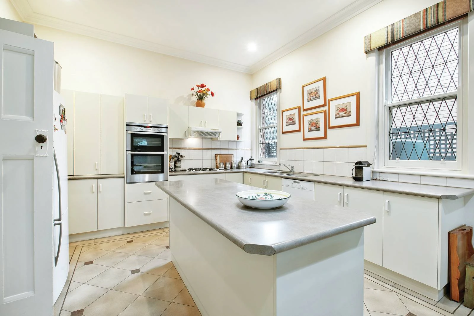 252 Wattletree Road, Malvern, VIC