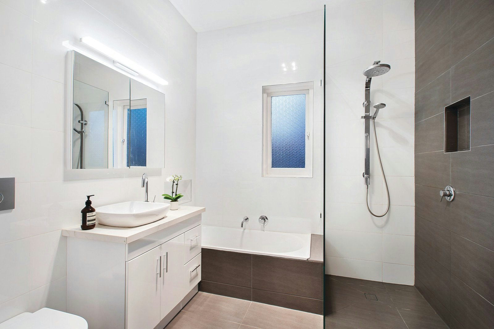 64 Baker Avenue, Kew East, VIC