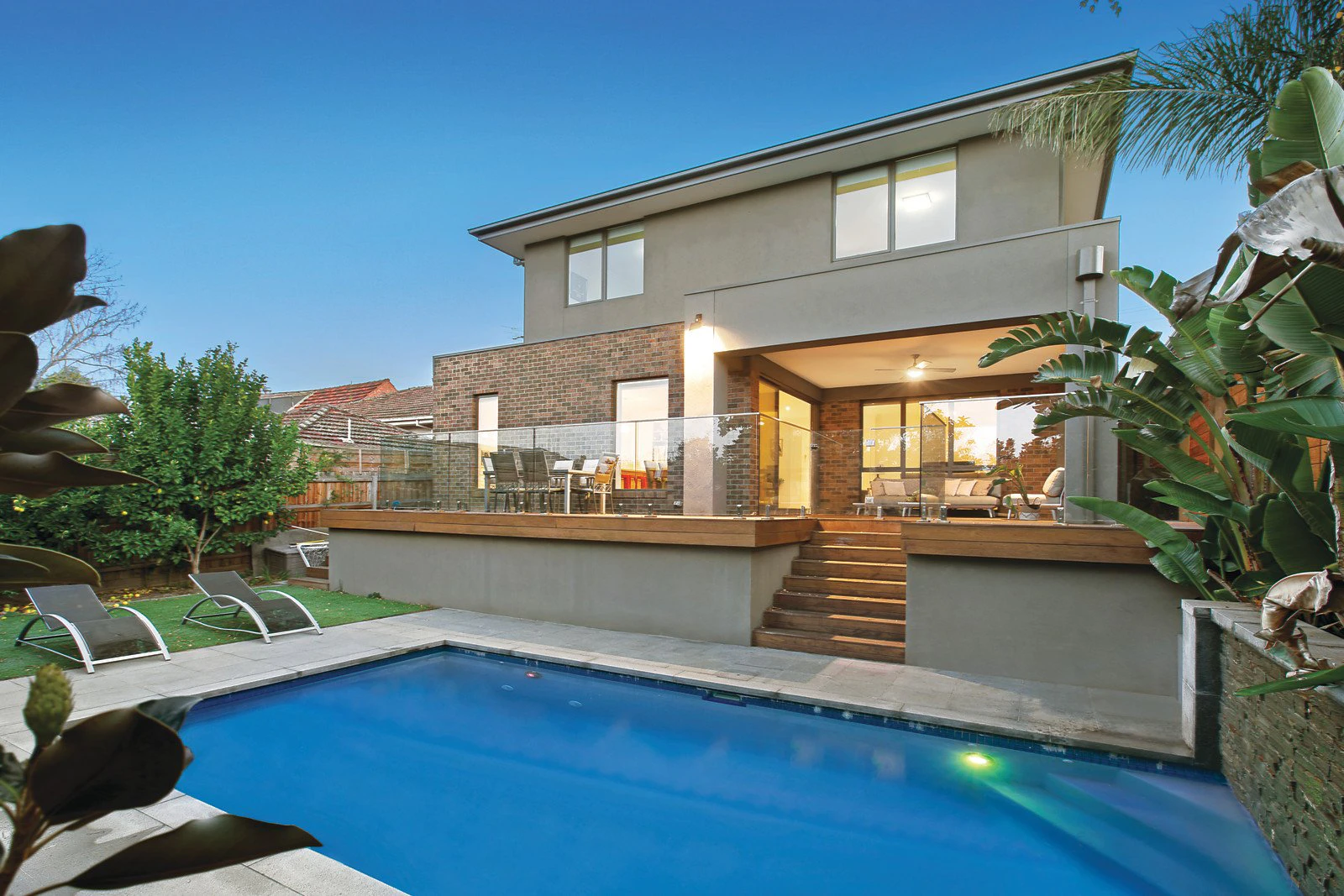 21 Carnegie Avenue, Kew East, VIC