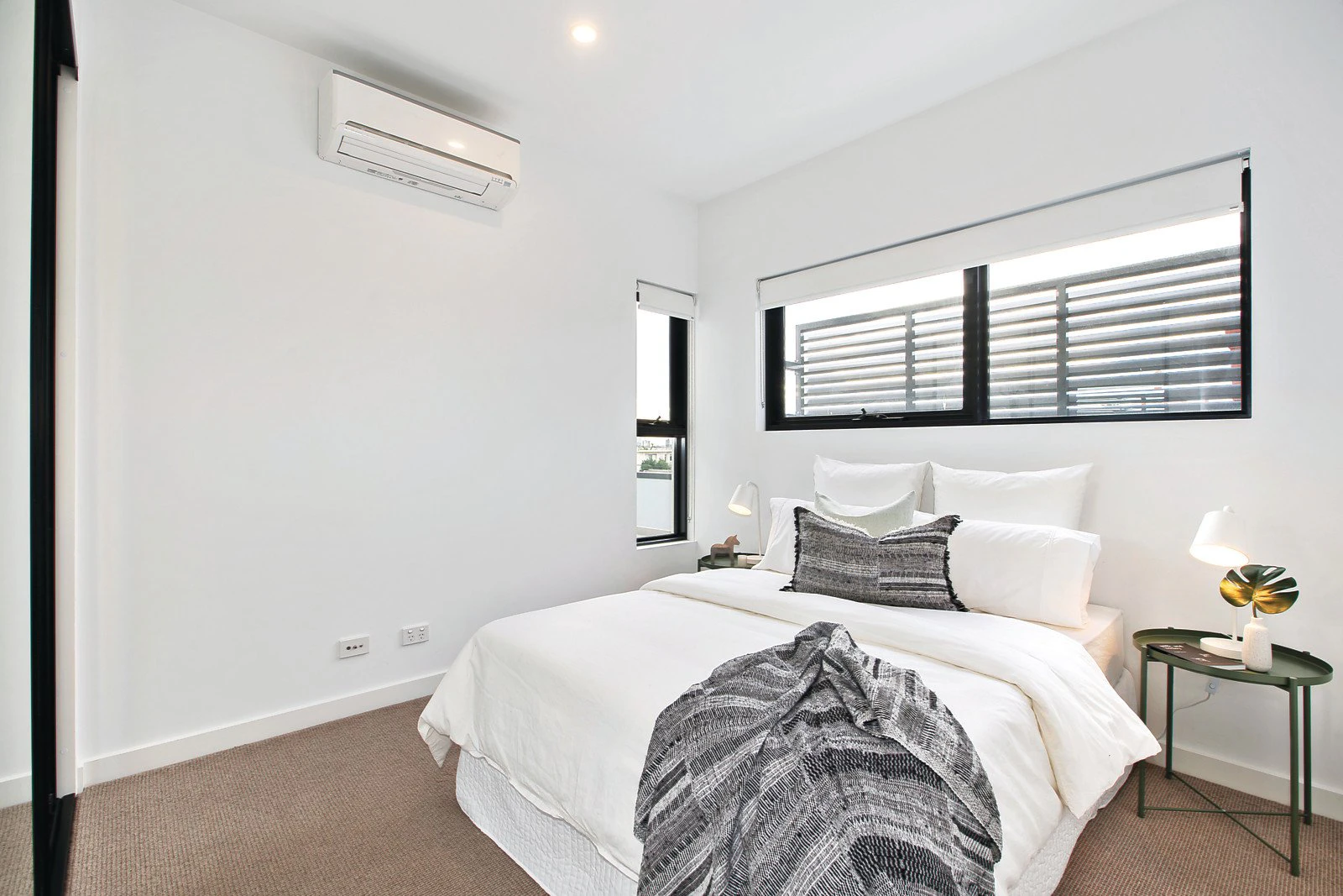 202/2 Denman Avenue, St Kilda East, VIC
