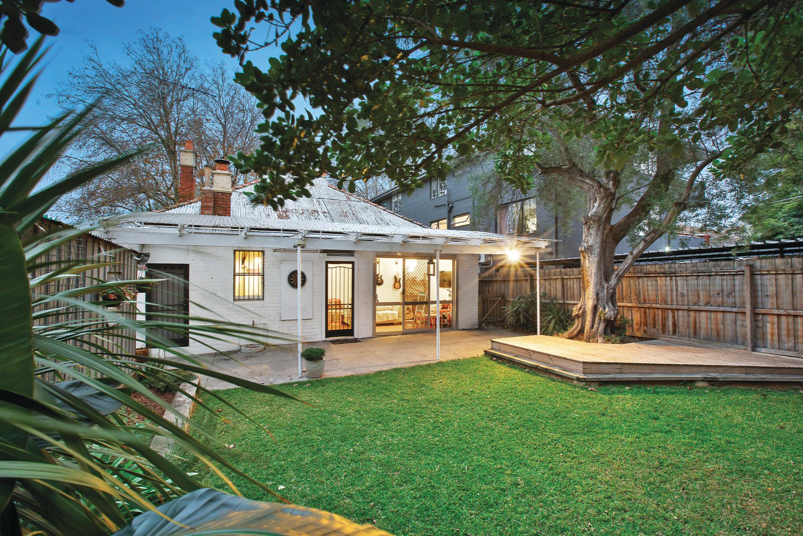 214 Alma Road, St Kilda East, VIC