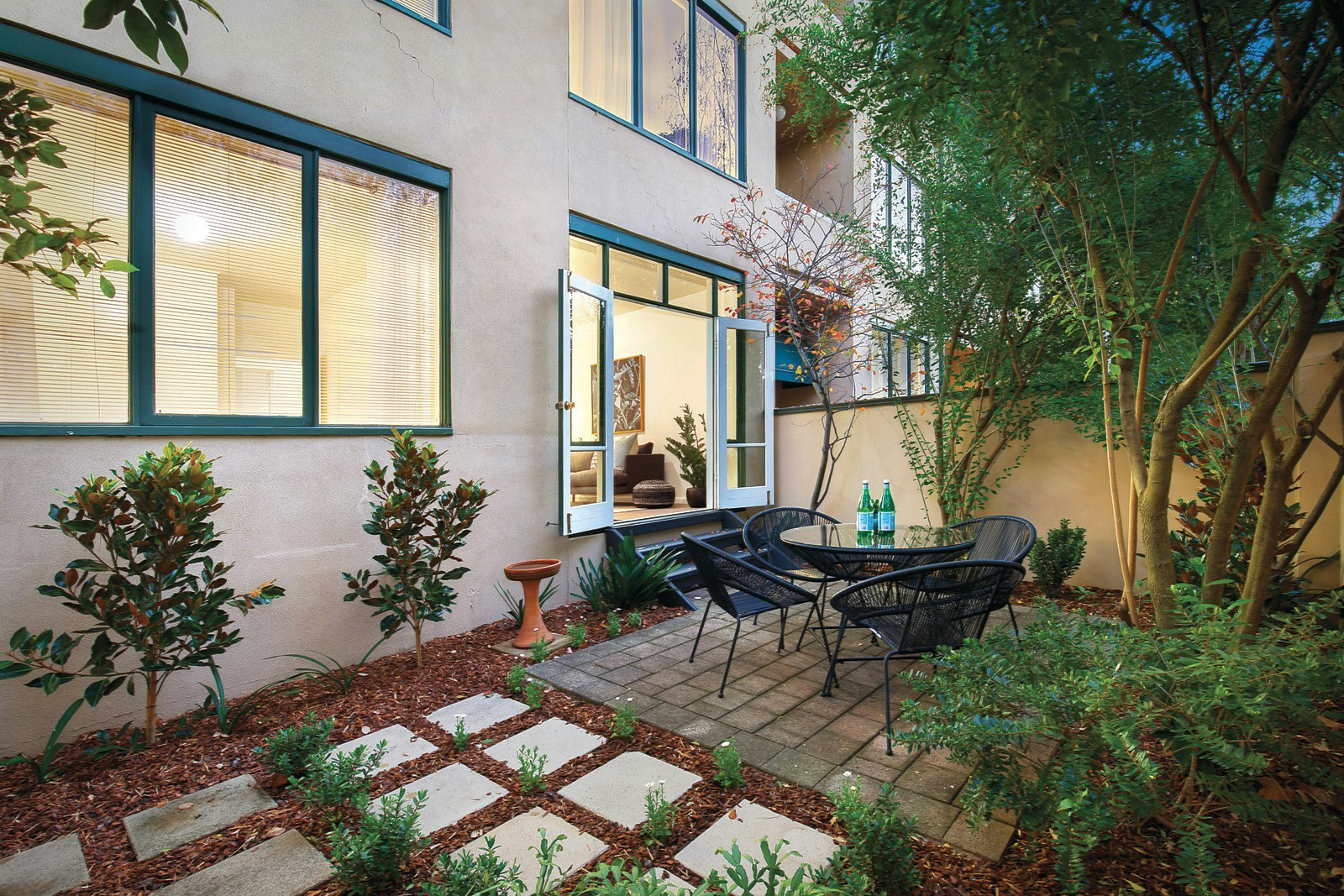 11/574 Glenferrie Road, Hawthorn, VIC