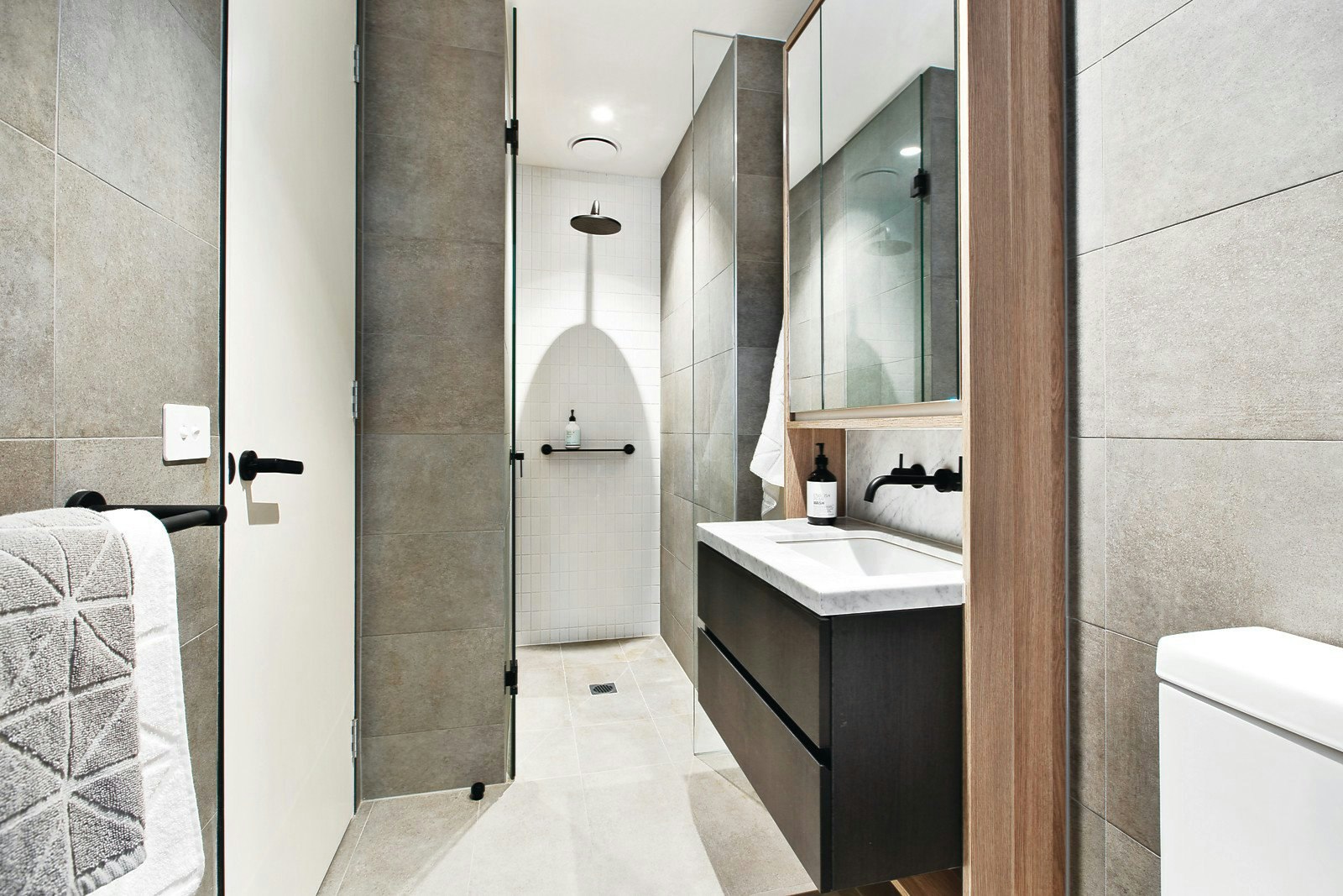 G05/72 Serrell Street, Malvern East, VIC