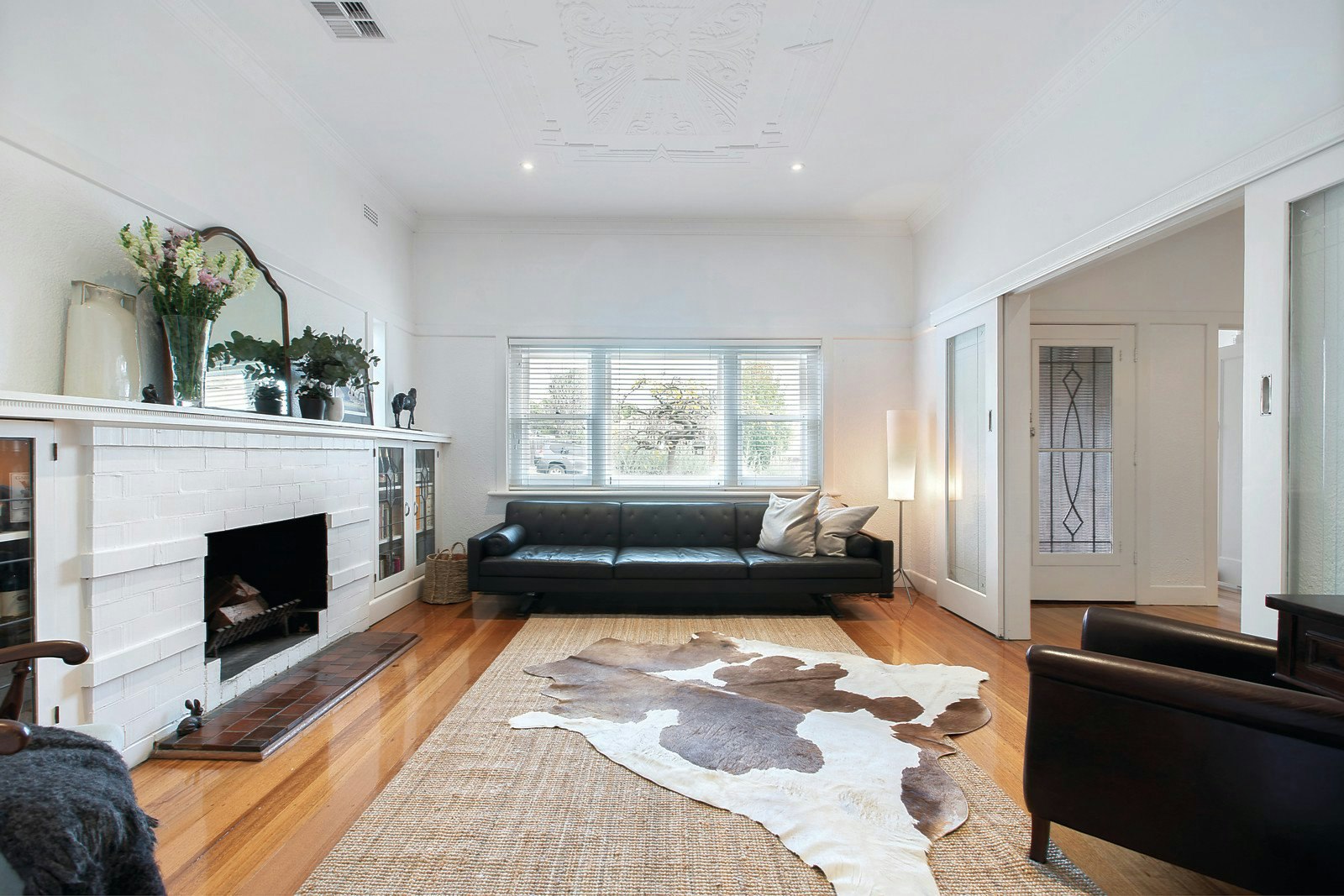 2 Bennett Parade, Kew East, VIC