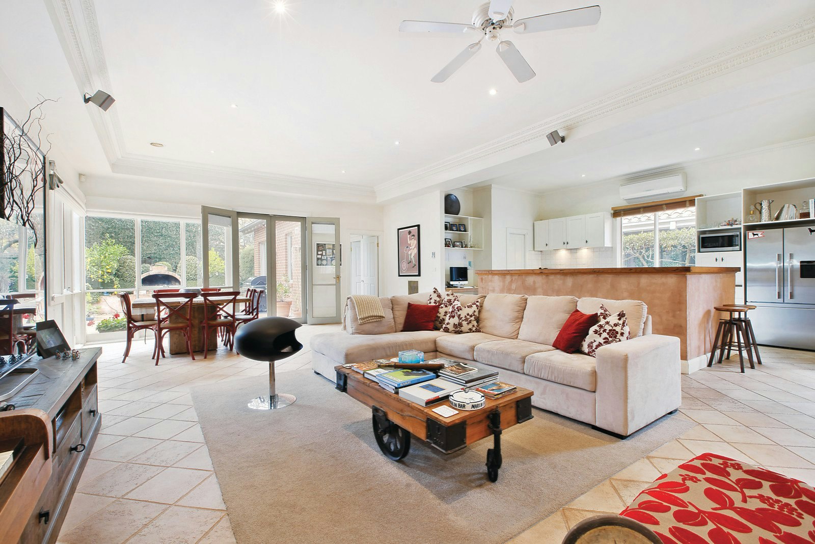 24 Kardinia Road, Glen Iris, VIC