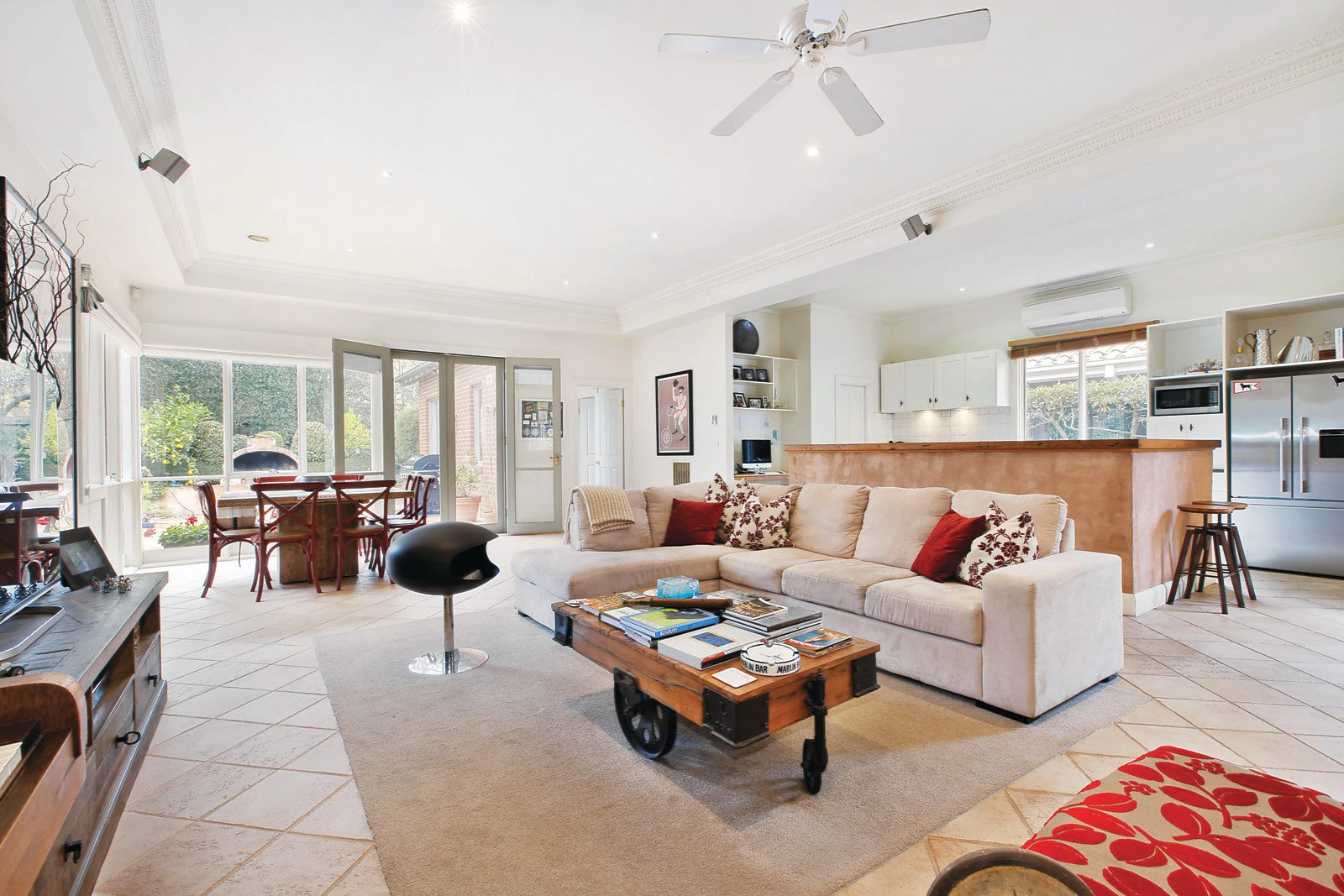 24 Kardinia Road, Glen Iris, VIC