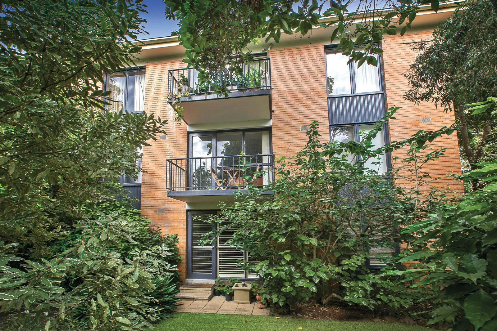 17/4 Glyndebourne Avenue, Toorak, VIC