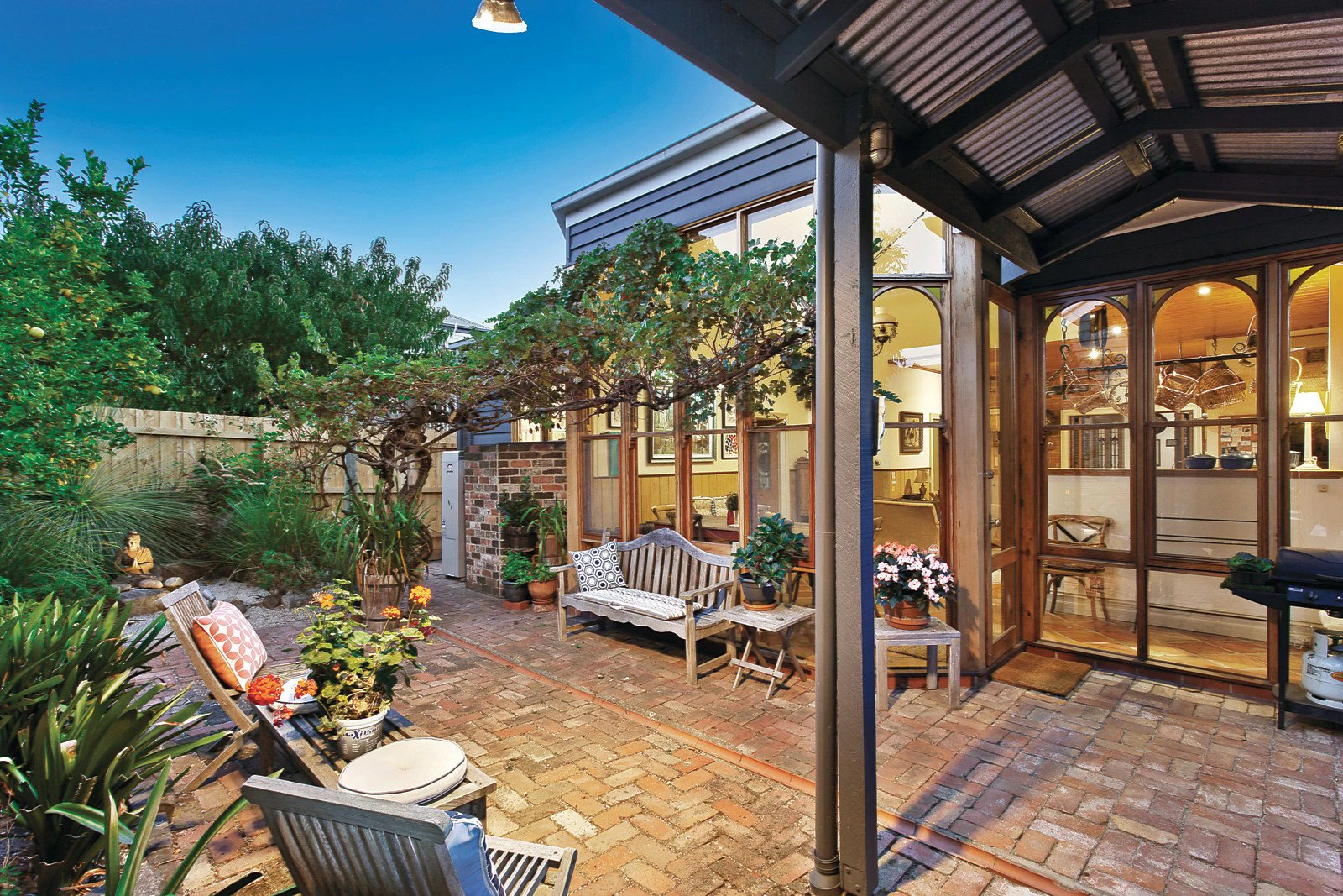 15 Stanley Avenue, Hawthorn East, VIC