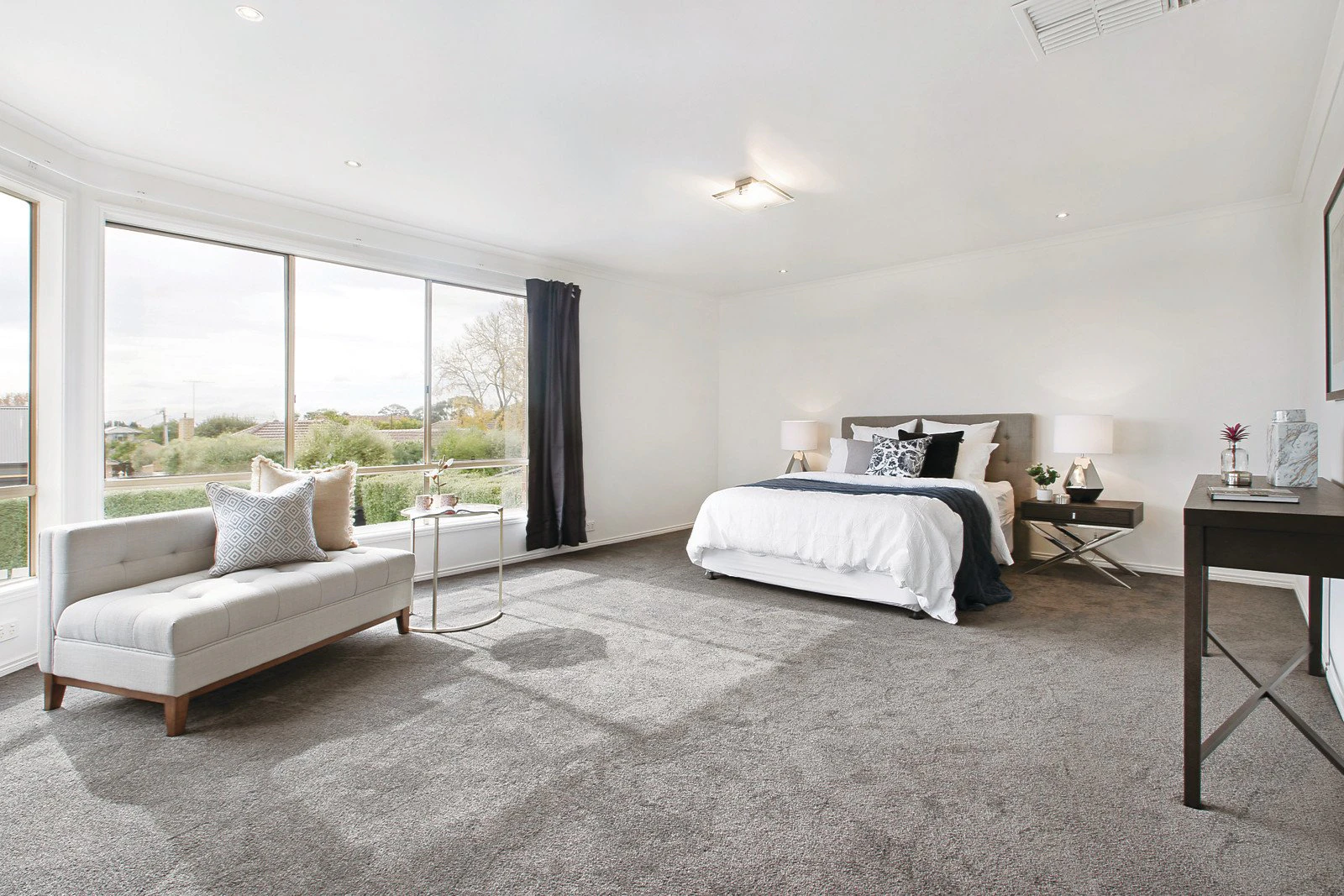 69 Lahona Avenue, Bentleigh East, VIC
