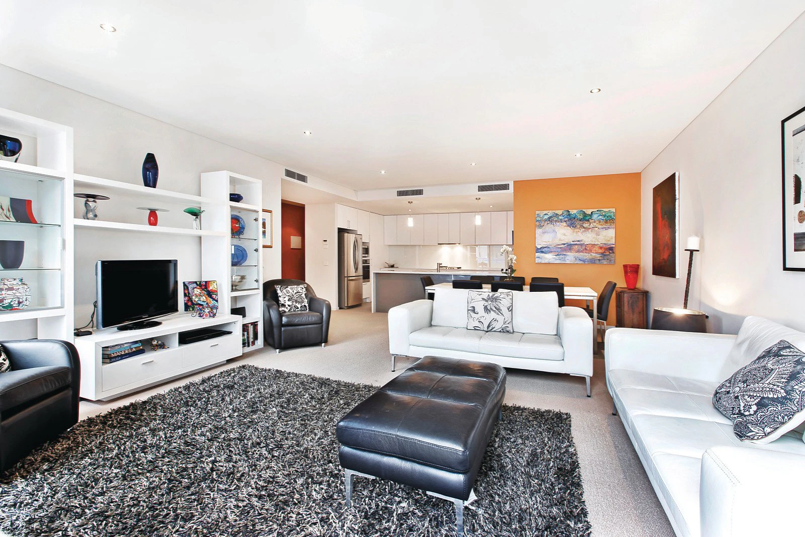 202/4 Cromwell Road, South Yarra, VIC