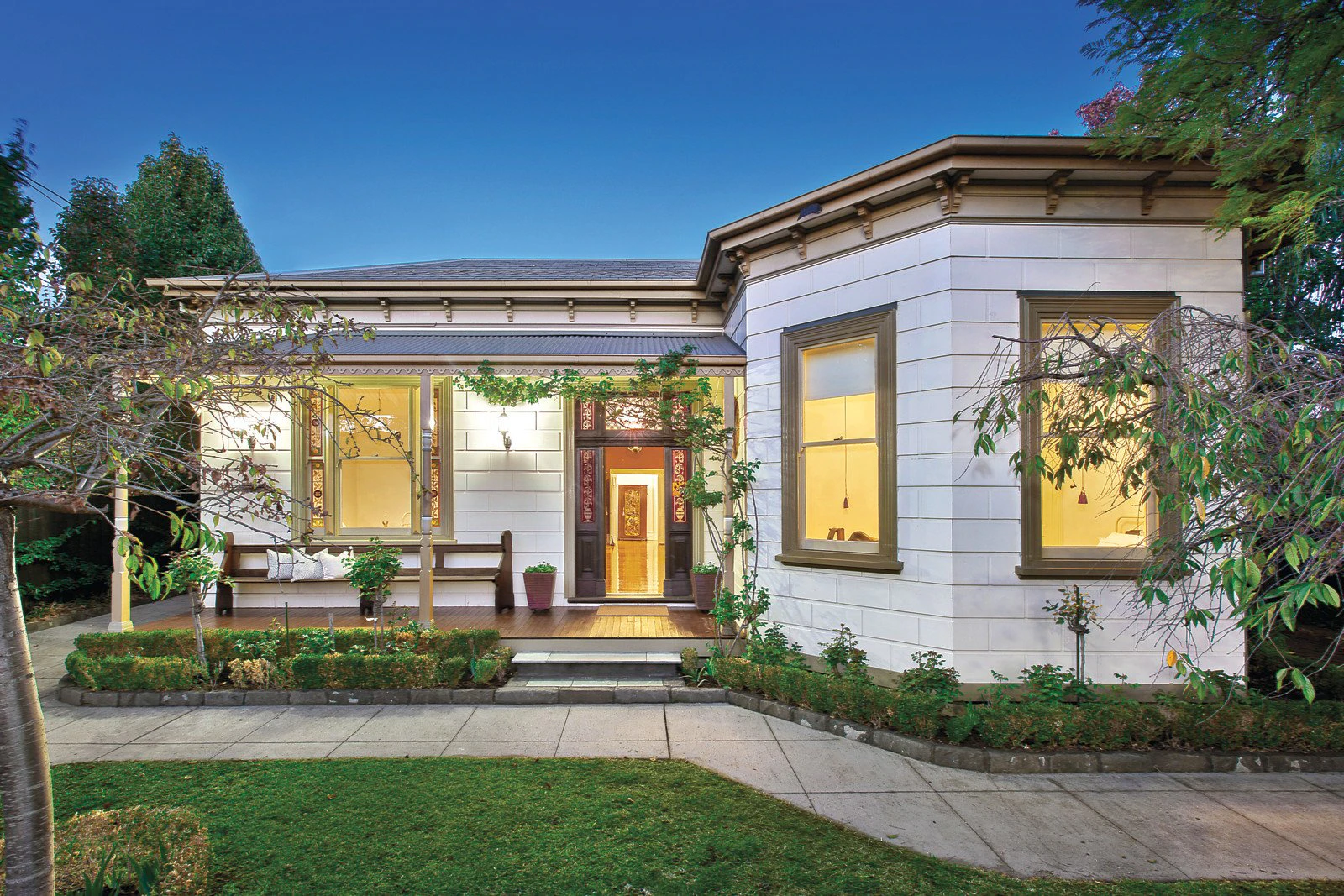 2 Langville Court, Malvern East, VIC