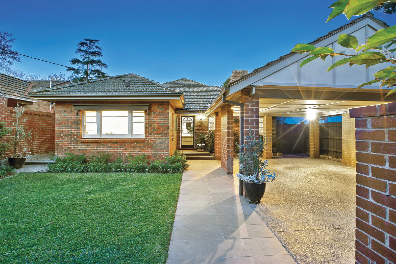 47 Albion Road, Glen Iris, VIC