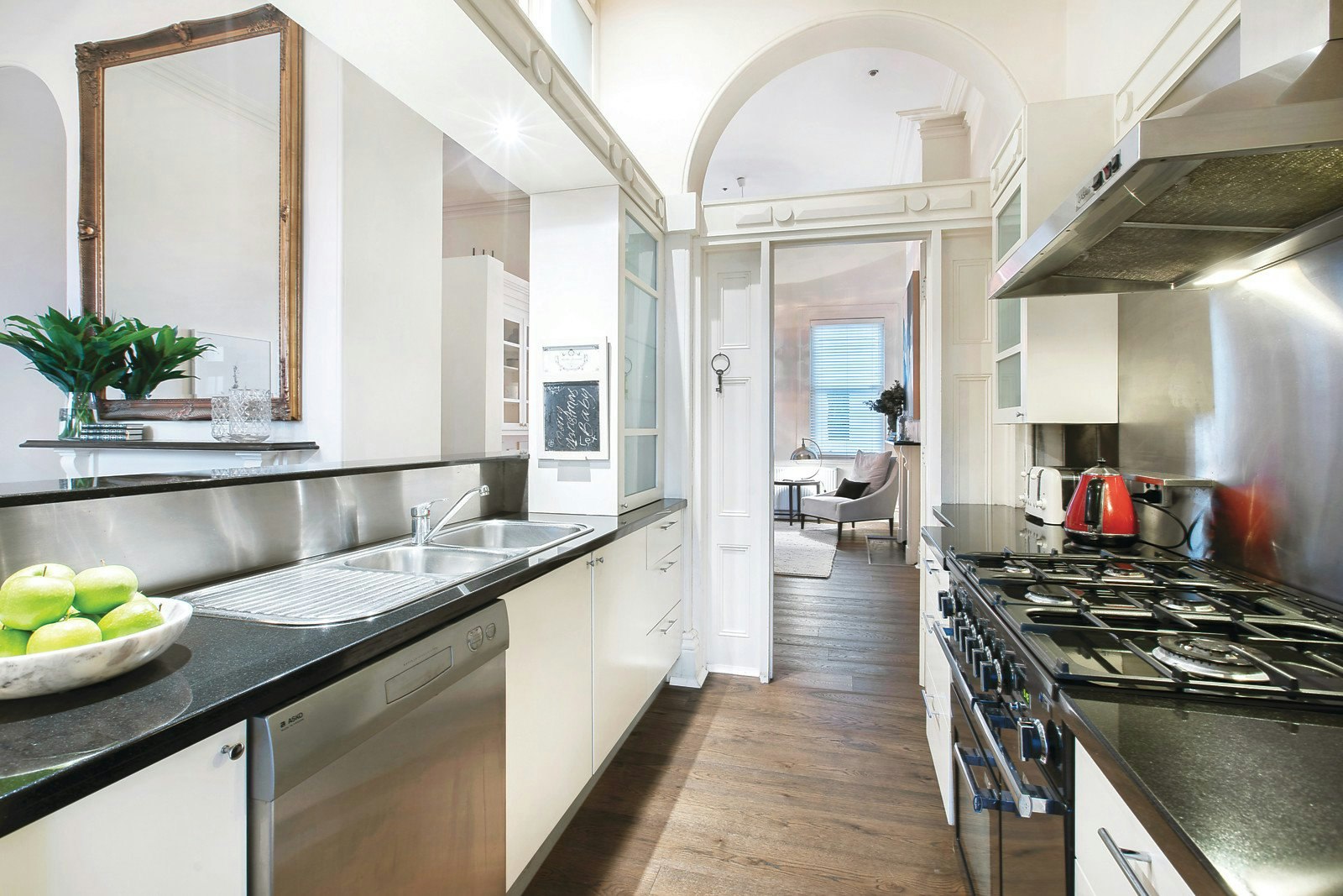 3 Wiltshire Drive, Kew, VIC