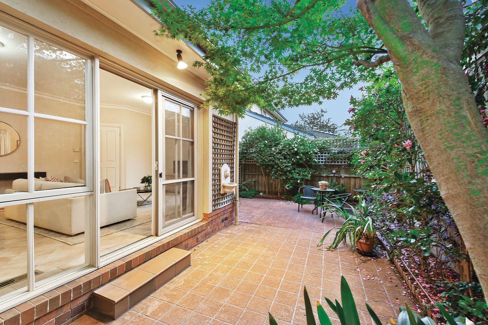 2/32 Yerrin Street, Balwyn, VIC