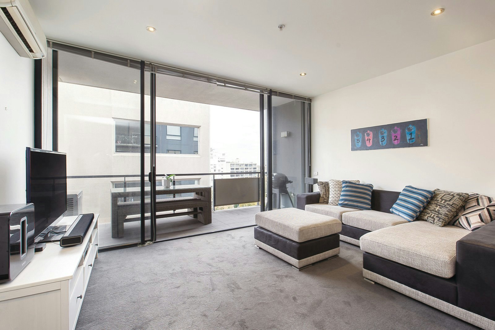 1201/610 St Kilda Road, Melbourne, VIC