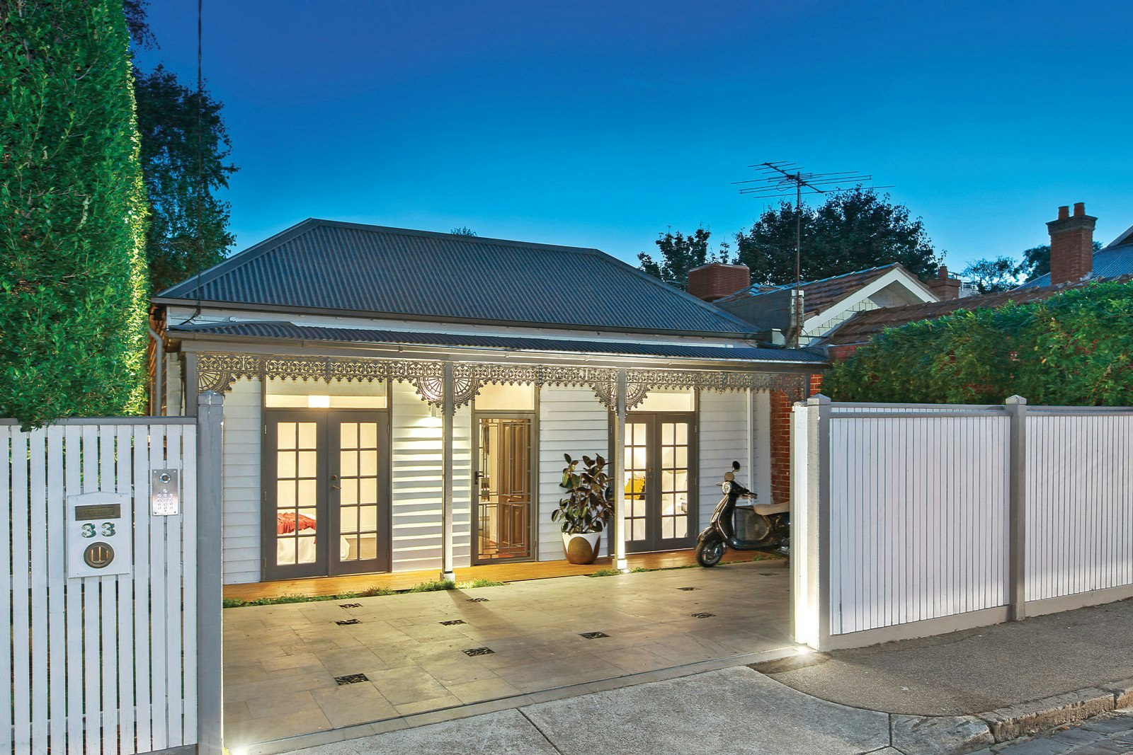 33 Charles Street, St Kilda, VIC