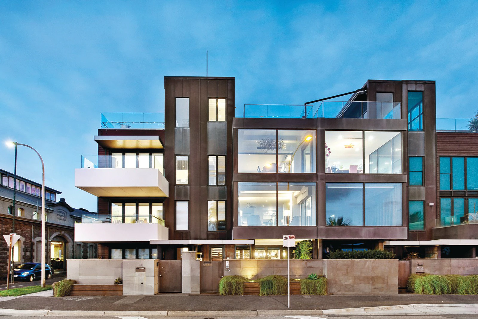25 Beach Street, Port Melbourne, VIC