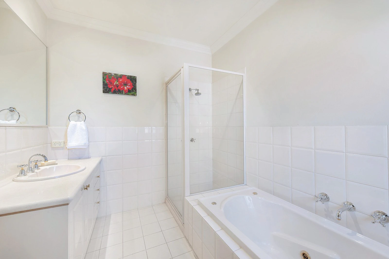 1/1 Hood Street, Mont Albert, VIC