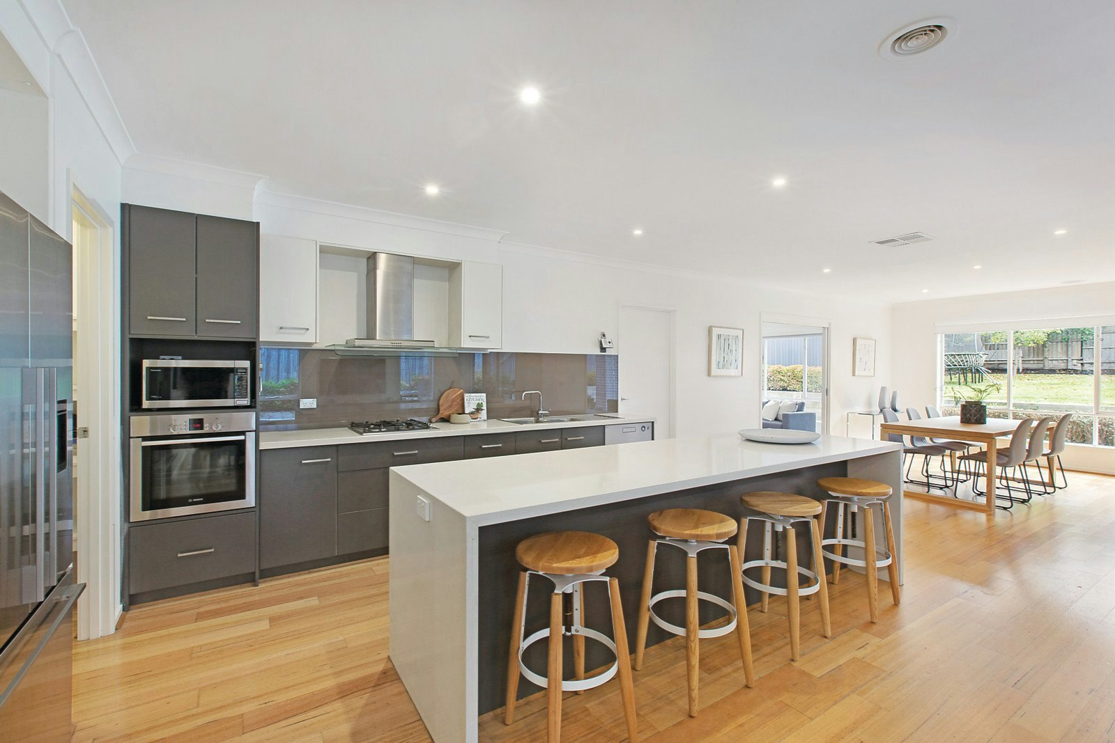 87 Victory Boulevard, Ashburton, VIC